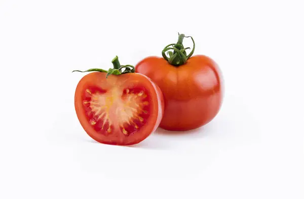 Tomate Rojo Fresco Entero Medio Aislado Sobre Fondo Blanco Como — Foto de Stock