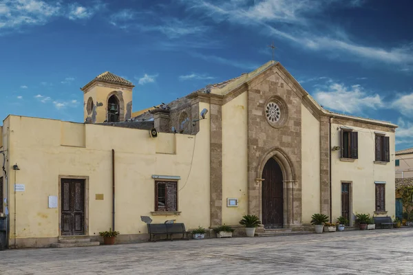 Bellissima Chiesa San Francesco Paola Nel Borgo Costiero Siciliano Marzamemi — Foto Stock