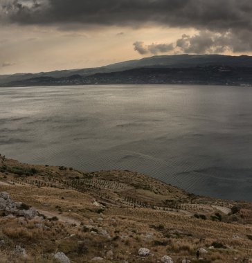 Kefalonia Adası üzerinde manzara