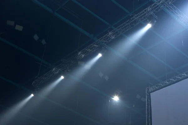 Luz de la escena durante el concierto . —  Fotos de Stock