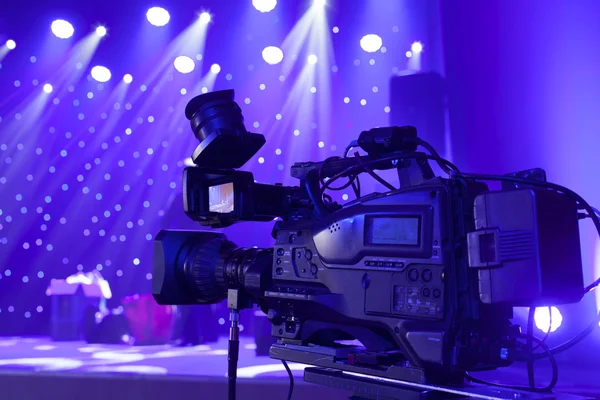 TV-camera in een concertzaal — Stockfoto