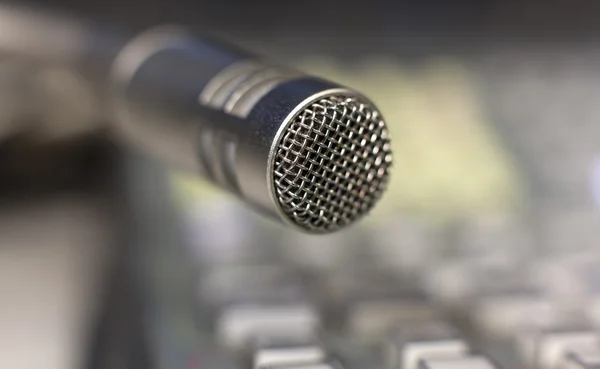 Microphone close-up on stage — Stock Photo, Image