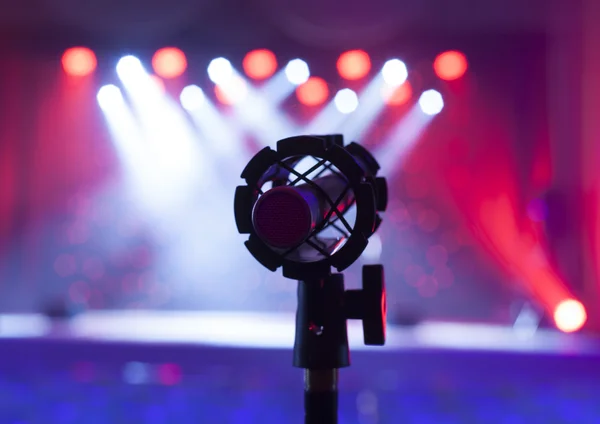 Microphone close-up on stage — Stock Photo, Image