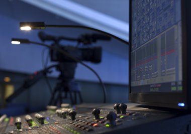 ses stüdyo kayıt donatım ayarlama.