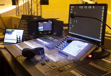 ses stüdyo kayıt donatım ayarlama.