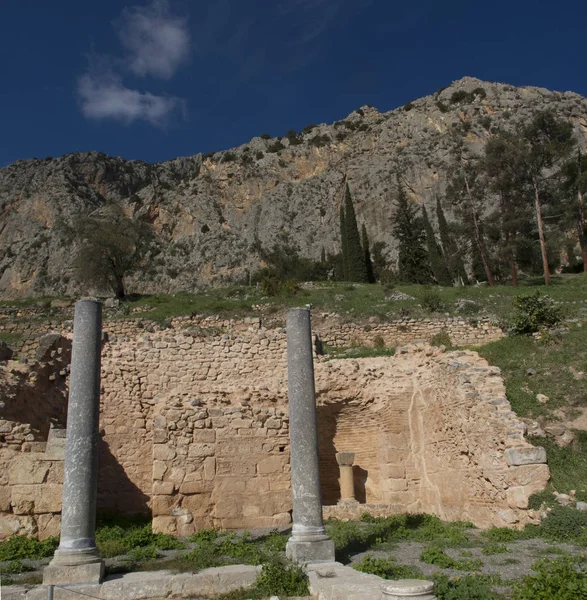 Starověké řecké archeologická lokalita z Delphi, střední Řecko. — Stock fotografie