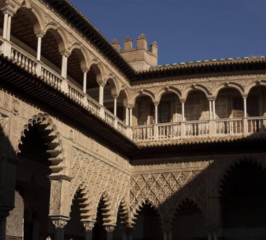 Seville, tarihi kent merkezine, tarihi binalar. İspanya.