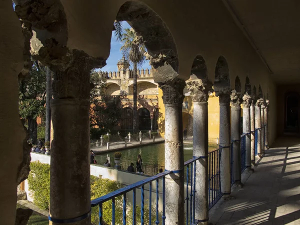 Sevilla, oude stad, historische gebouwen. Spanje. — Stockfoto