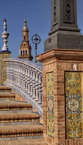 Seville, tarihi kent merkezine, tarihi binalar. İspanya. — Stok fotoğraf