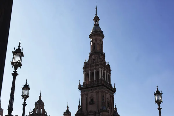 Sevilla, casco antiguo, edificios históricos. España . — Foto de Stock