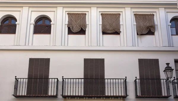 Sevilla, casco antiguo, edificios históricos. España . — Foto de Stock