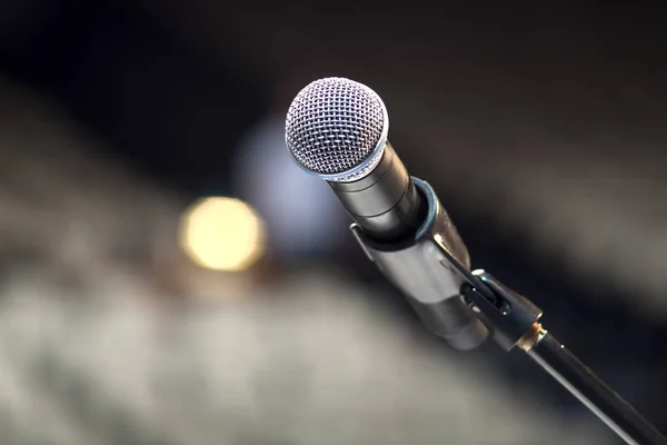 Microphone close-up on stage — Stock Photo, Image