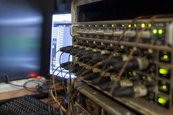 Sound studio adjusting record equipment. — Stock Photo, Image