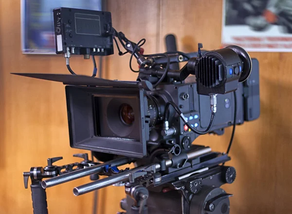 A professional video camera. — Stock Photo, Image