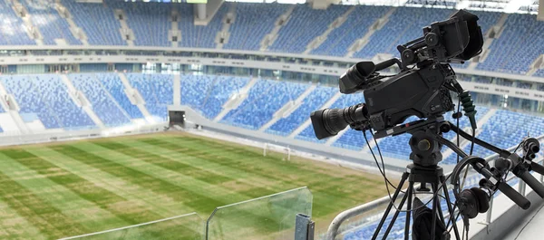 TV at the soccer. video camera back football goal. — Stock Photo, Image