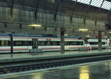Modern tren istasyonu.