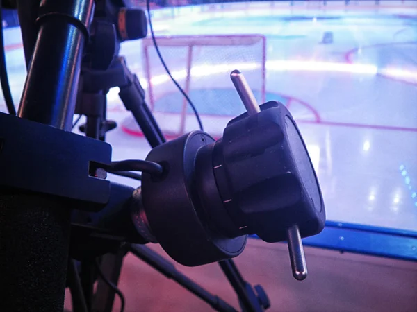 Caméra de télévision pour hockey diffusé — Photo