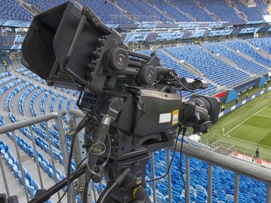 TV, futbol