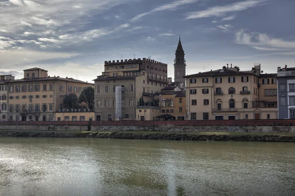 Florencie. Městské krajiny. Zajímavá místa. Atrakce. — Stock fotografie