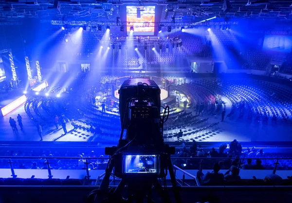 Telecamera nelle competizioni di arti marziali miste . — Foto Stock