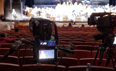 Profesyonel dijital video kamera.