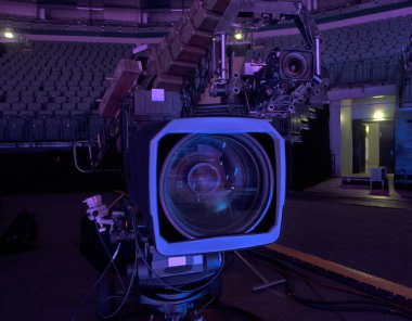 Profesyonel dijital video kamera.