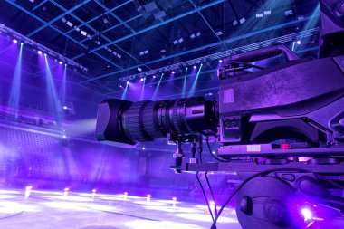 Profesyonel dijital video kamera.