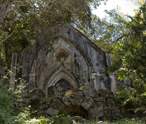 Palacio Monserrate y pintoresco parque, Sintra. Portugal . —  Fotos de Stock