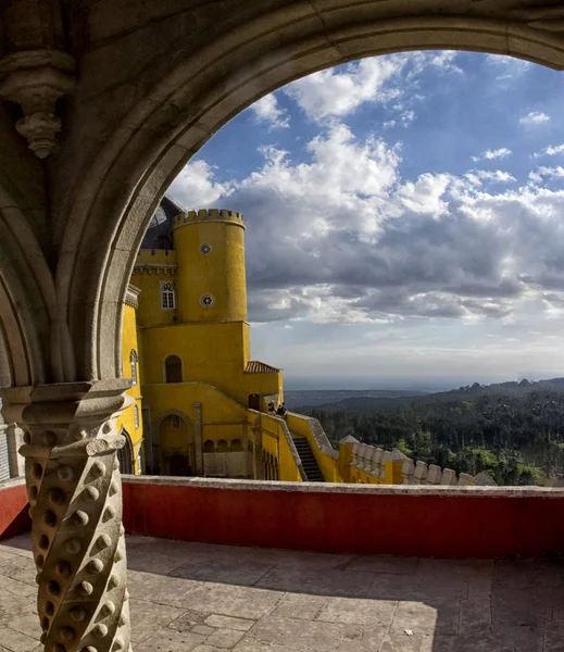 Palace of Pena, Sintra. beautiful castle in Portugal. — Stock Photo, Image