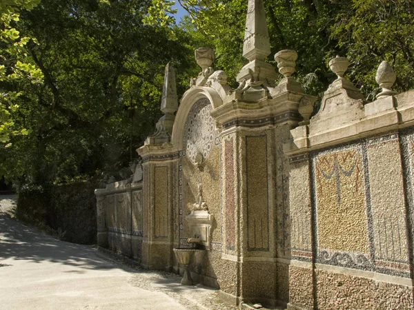 Quinta Regaleira gardens, Sintra, Portugal — Stock fotografie