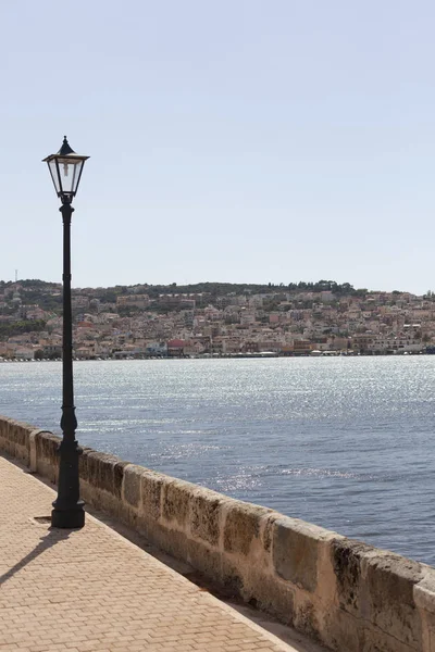 Vesnice na ostrově Kefalonia, Řecko — Stock fotografie