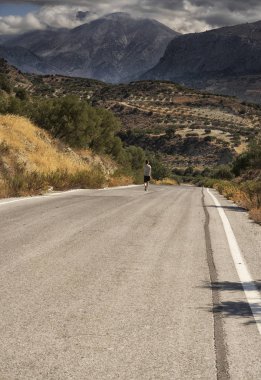 Girit güzel kez bakıldı.