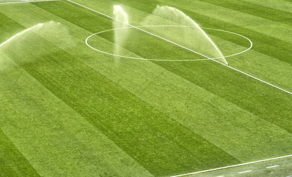 Foto van een voetbalstadion. voetbalstadion voor de wedstrijd. — Stockfoto