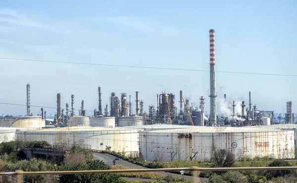 Pétrole Gaz Pétrochimique Industriel Raffinerie Usine Réservoir Stockage Pétrole Acier — Photo