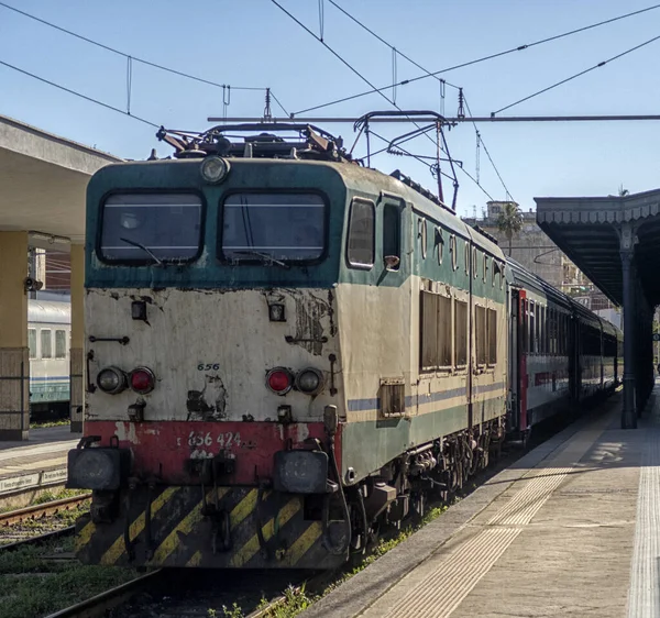 Transport Ferroviaire Arrière Plan Touristique Pour Voyage Aventure — Photo