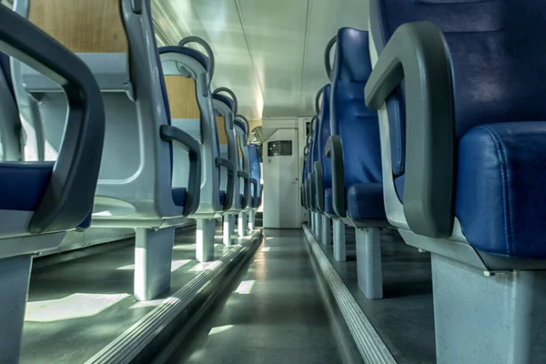 Vista Interior Del Vagón Tren Pasajeros Ferrocarril Transporte Ferroviario —  Fotos de Stock