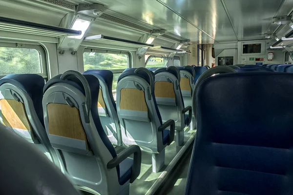 Вид Внутри Вагона Пассажирского Поезда Железной Дороге Железнодорожный Транспорт — стоковое фото