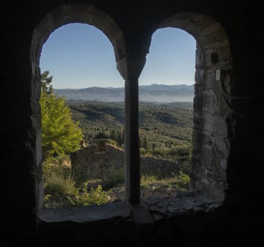 Moreloponese 'deki antik Mystra şehrinin kalıntıları. Yunanistan