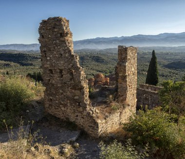 Moreloponese 'deki antik Mystra şehrinin kalıntıları. Yunanistan