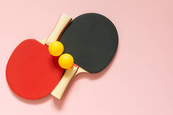 Tennis ping pong rackets with balls