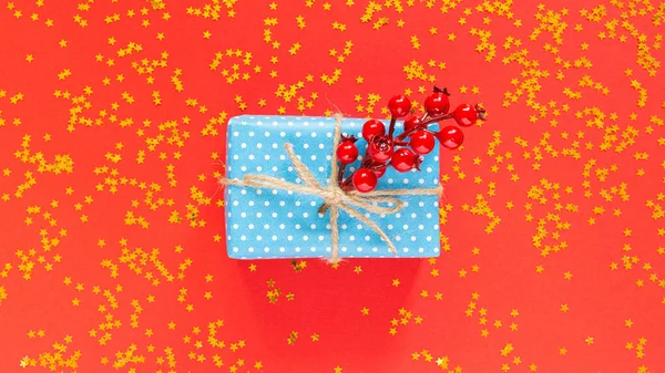 Festlicher Hintergrund mit Geschenkbox — Stockfoto