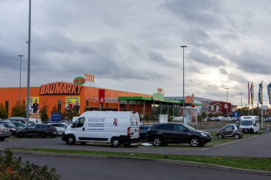 Landberger Allee sokakta yürümek