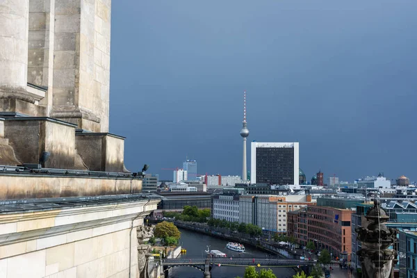 Stadtpanorama von Berlin — Stockfoto