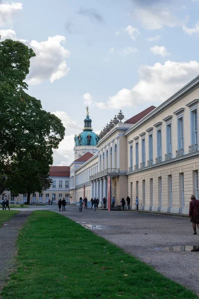 Vista del Palacio de Charlottenburg — Foto de Stock