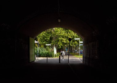 Puschkinallee 'den çıkış Treptower Park' ta.
