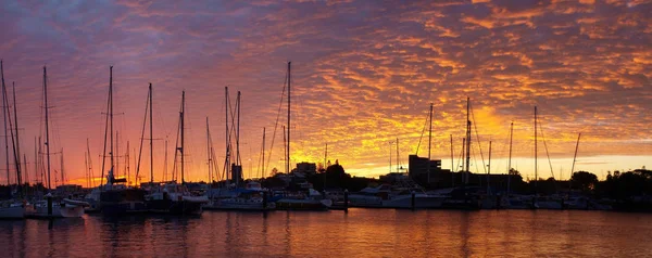 Vivid Nautical Orange Cloud Sunrise Seascape Australia — Stock Photo, Image