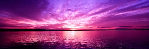 캔디 핑크 해안 일출 바다 경치입니다. 오스트레일리아. — 스톡 사진