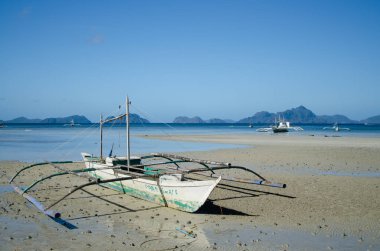 Balıkçı teknesi. Filipinler, Palawan.