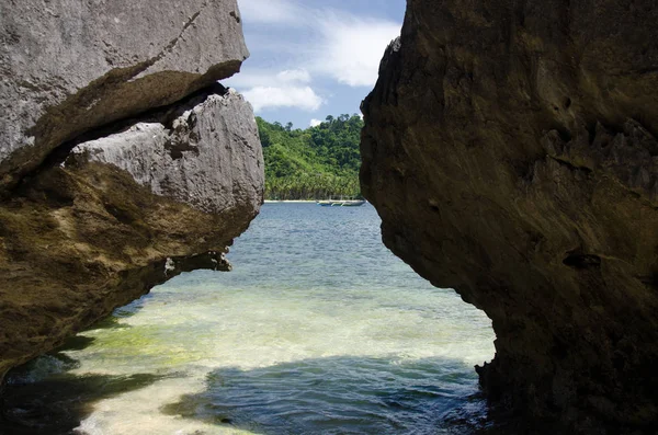 Filippinerna. Palawan. Tropisk ö och eko-turism. — Stockfoto