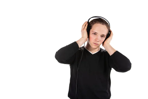 Jeune Étudiant Attrayant Écoute Musique Fond Blanc — Photo